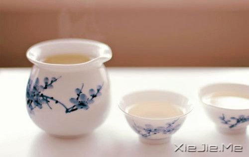 晚安心语：有一种想念，叫避而不见 (1)